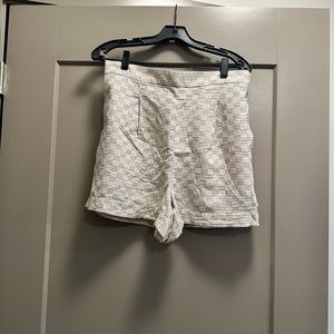 Madewell shorts. Size medium. NWT